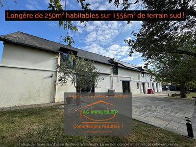 Maison - 250 m² - 6 pièces