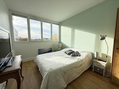 Appartement - 65 m² - 2 pièces