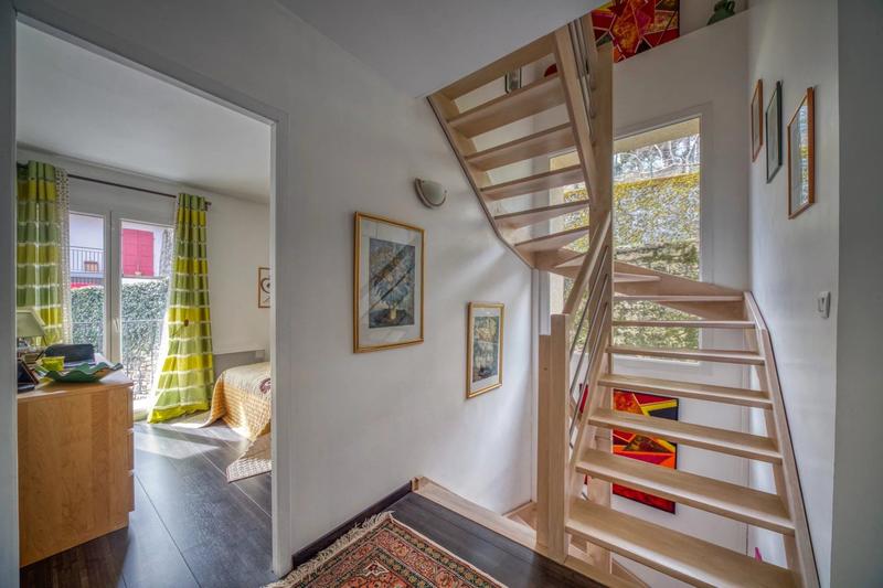 Maison - 143 m² - 7 pièces