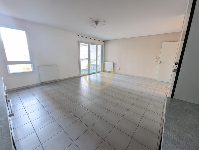 Appartement - 82 m² - 4 pièces