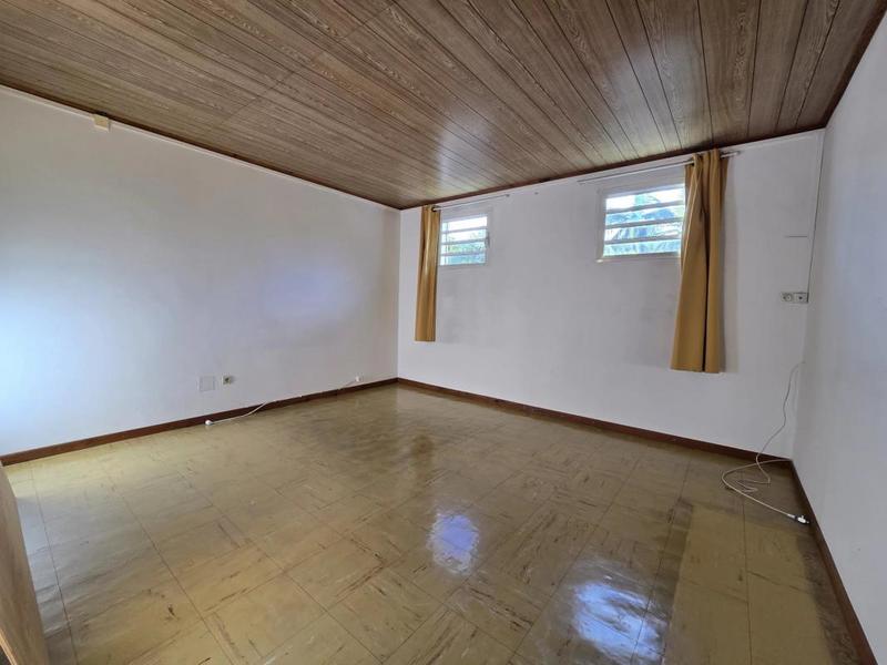 Maison - 160 m² - 8 pièces