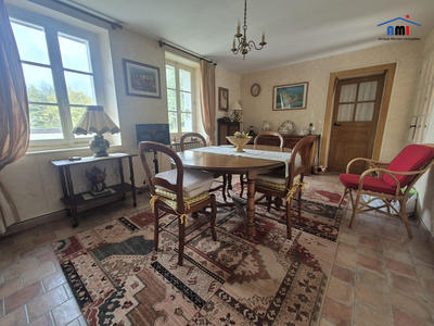 Maison - 100 m² - 4 pièces