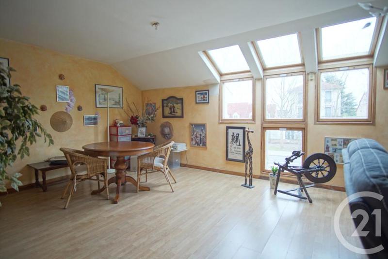 Pavillon - 178 m² - 7 pièces