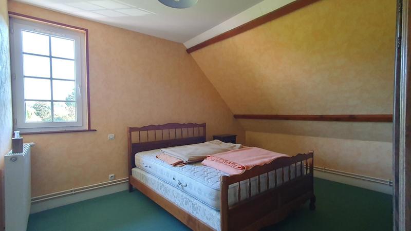 Maison - 180 m² - 7 pièces