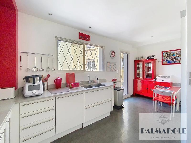 Maison de ville - 228 m² - 6 pièces