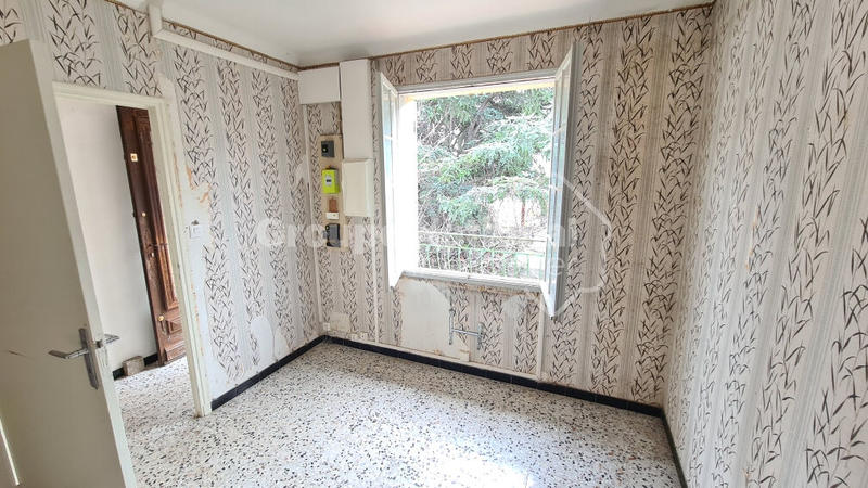 Immeuble - 60 m² - 6 pièces