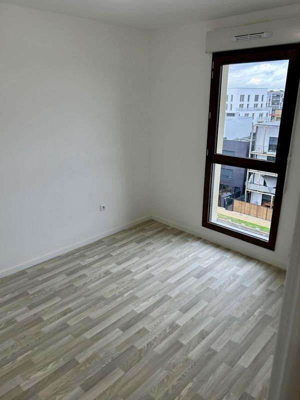 Appartement - 76 m² - 4 pièces