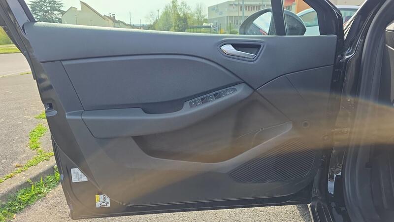 Renault Clio 1.0 TCe 90 Edc7 Limited - Entretien constructeur