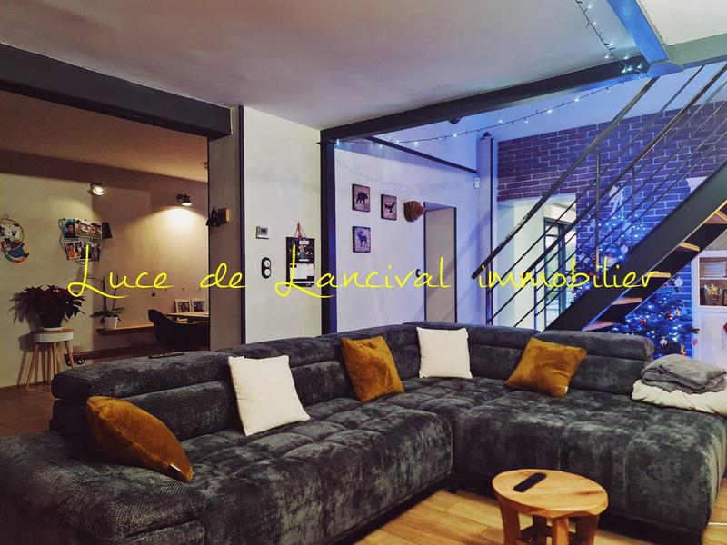 Maison - 202 m² - 7 pièces