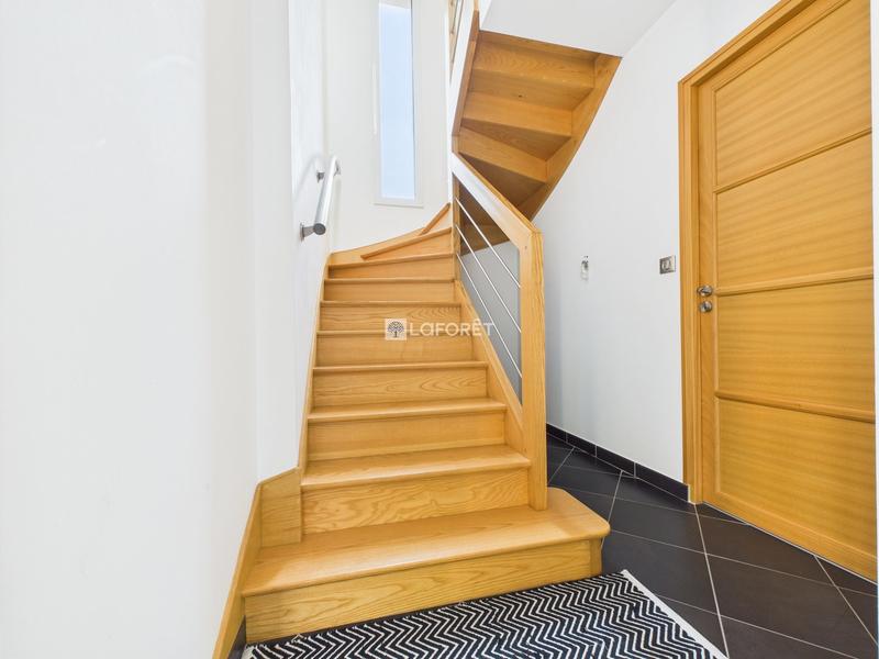 Maison - 125 m² - 5 pièces