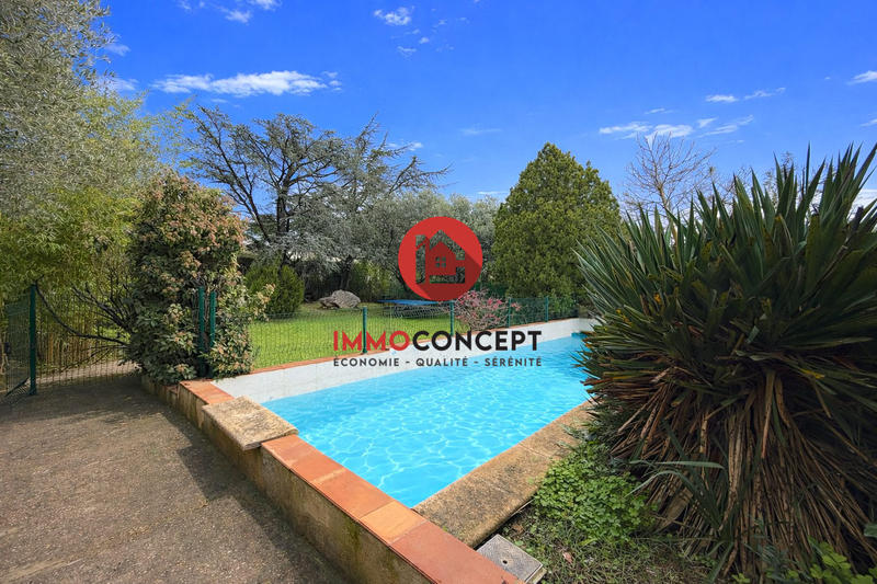 Maison - 186 m² - 7 pièces