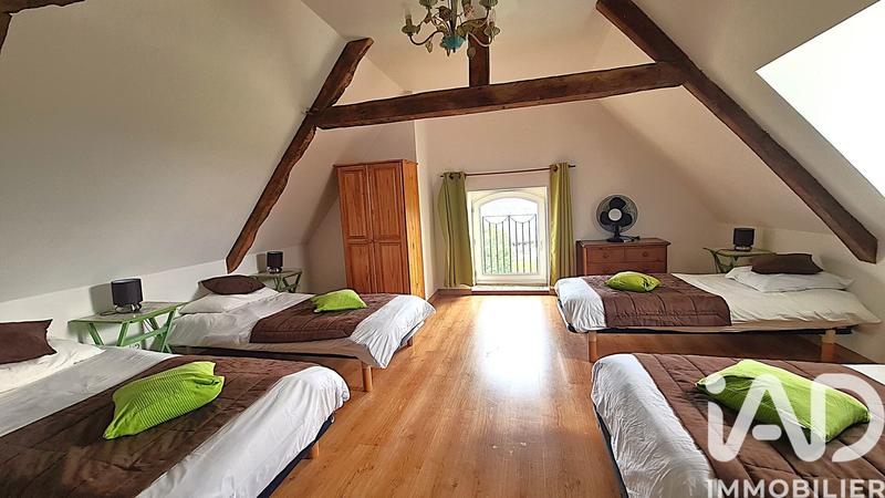 Maison - 314 m² - 8 pièces