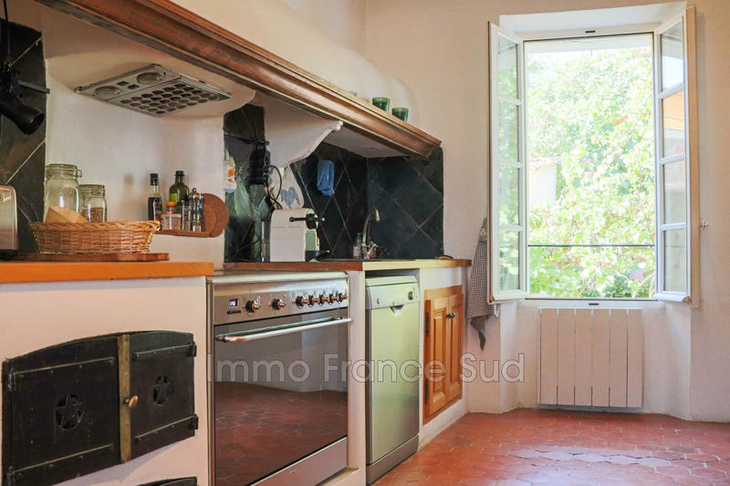 Maison - 180 m² - 5 pièces