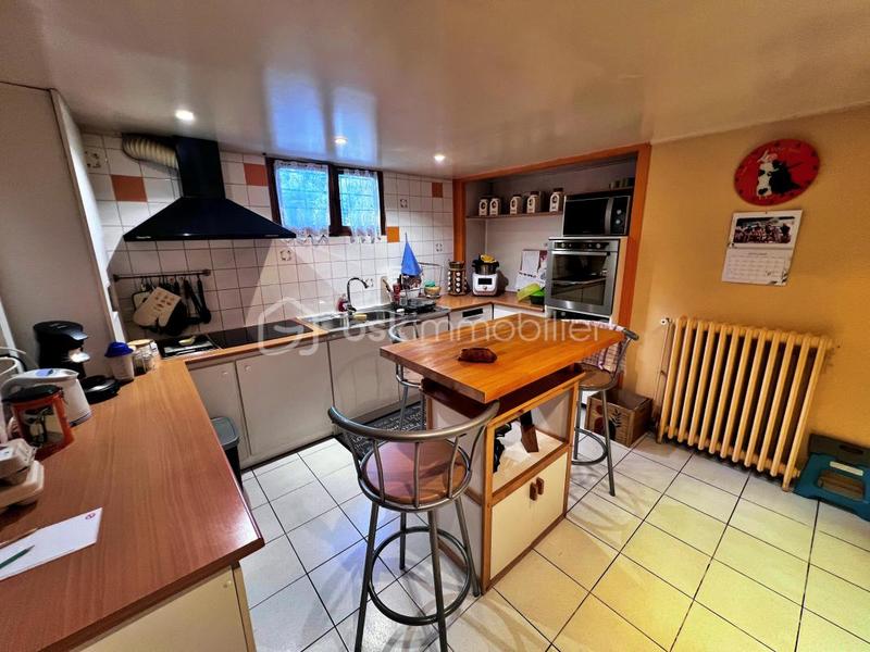 Maison - 93 m² - 4 pièces