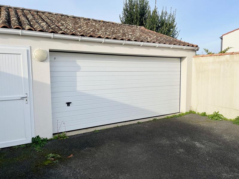 Parking / Garage - 15 m²
