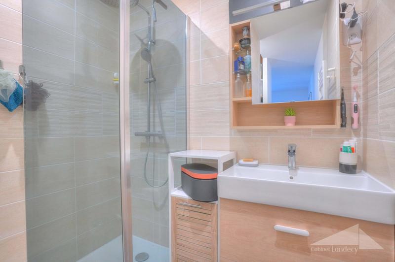 Maison - 121 m² - 5 pièces