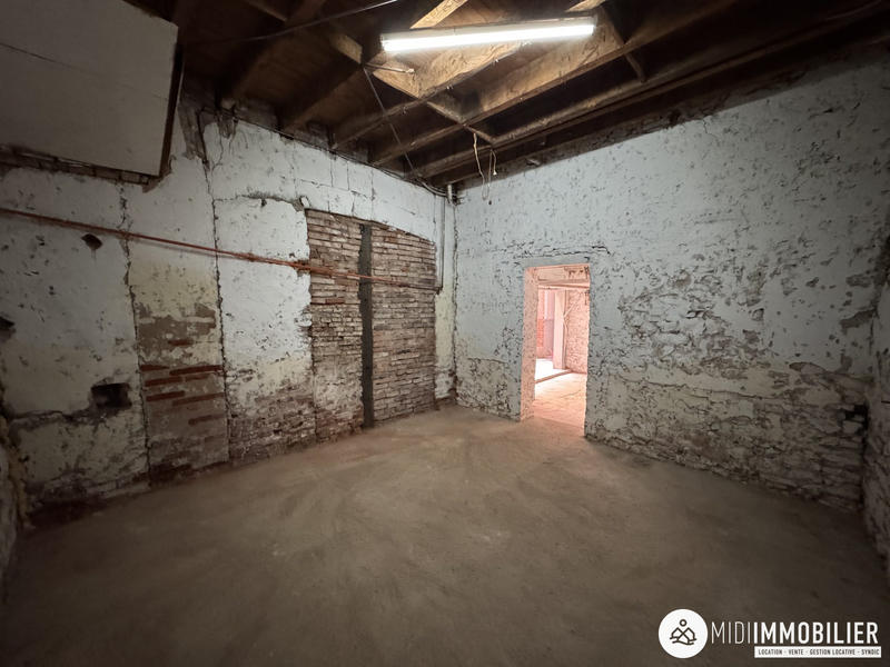 Parking / Garage - 40 m²