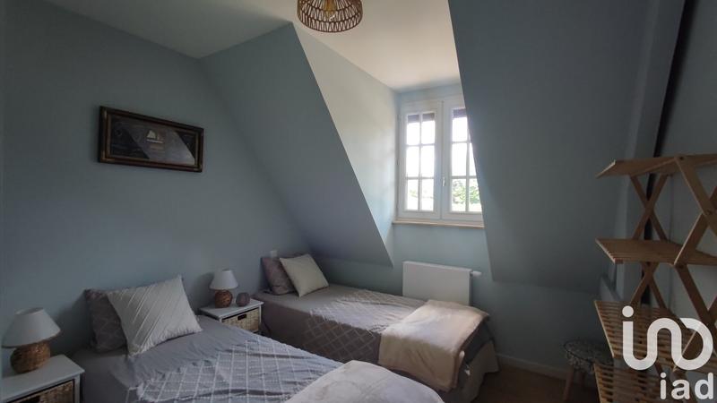 Maison - 230 m² - 13 pièces