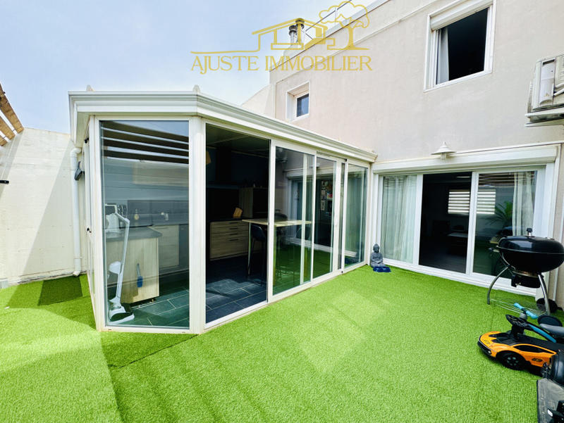 Appartement - 80 m² - 3 pièces