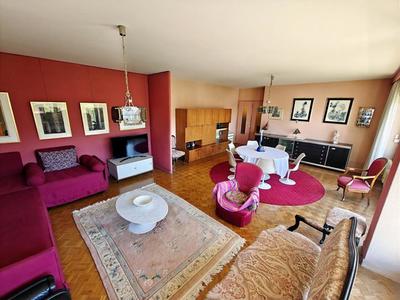 Appartement - 108 m² - 4 pièces