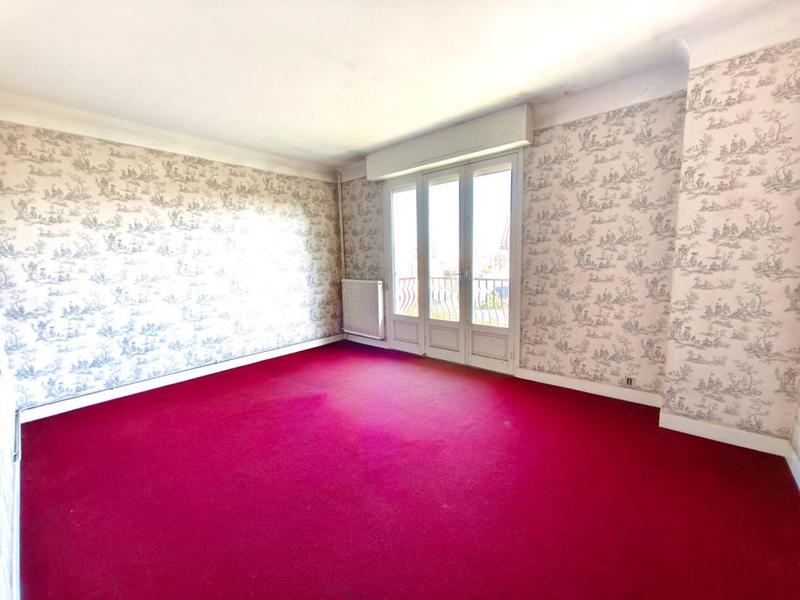 Maison - 172 m² - 6 pièces