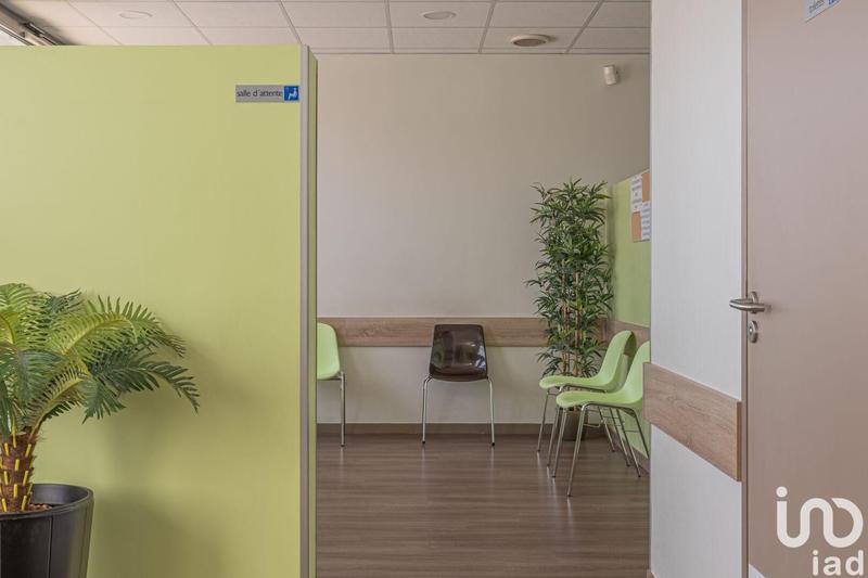 Local commercial - 112 m²