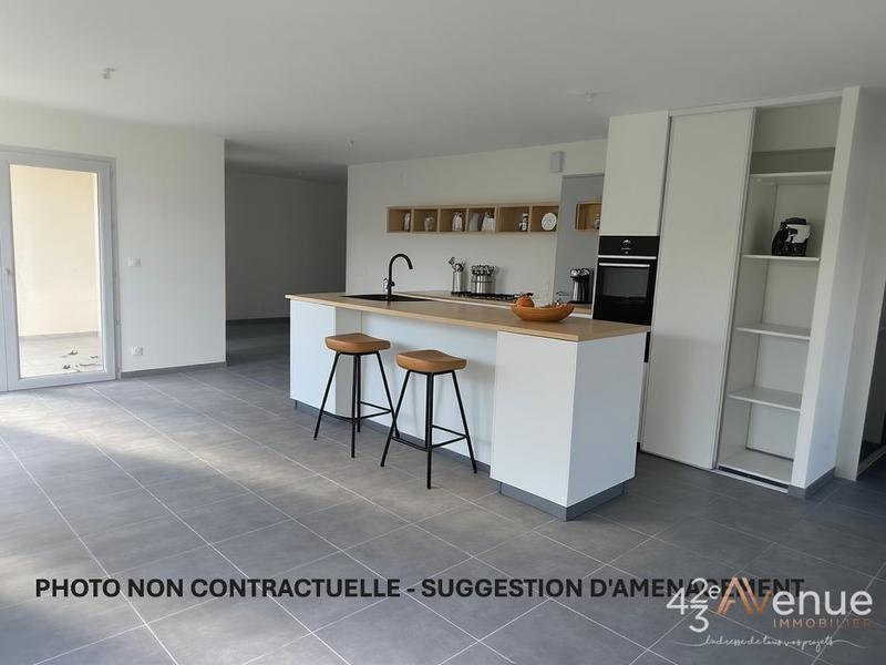 Appartement - 96 m² - 4 pièces