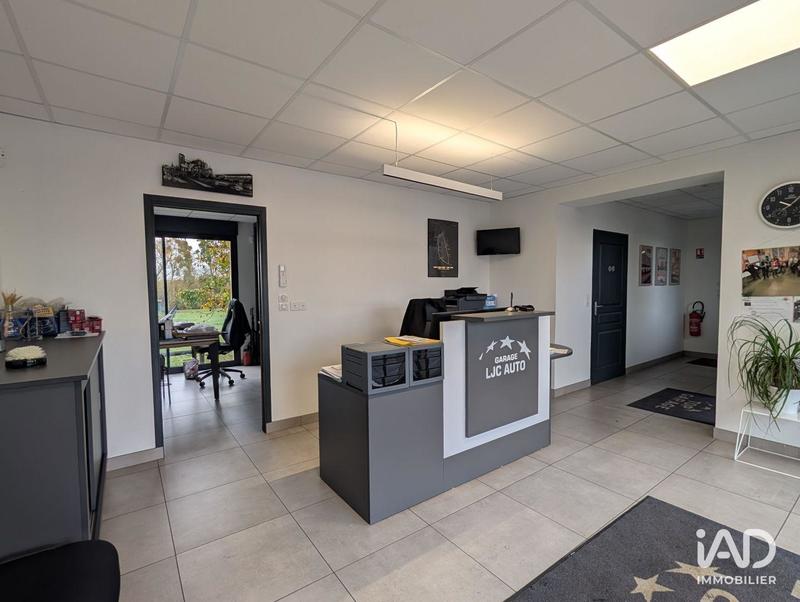 Local commercial - 765 m²