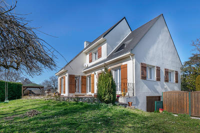 Maison - 155 m² - 7 pièces