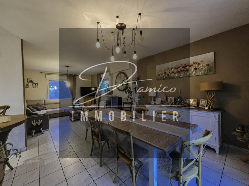 Maison - 125 m² - 6 pièces