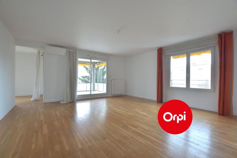 Appartement - 120 m² - 4 pièces