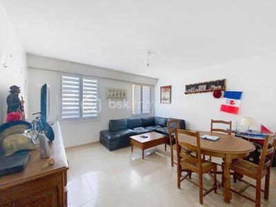 Appartement - 57 m² - 3 pièces