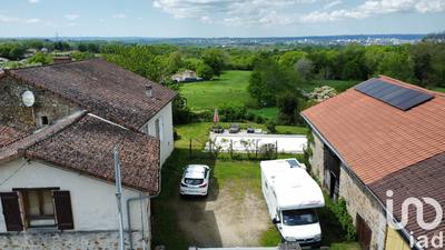 Maison - 254 m² - 7 pièces