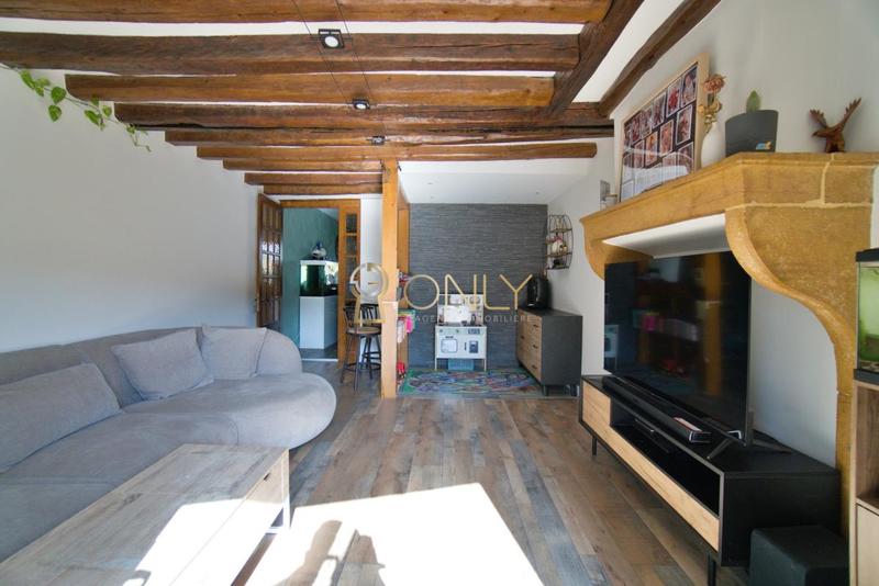 Appartement - 85 m² - 3 pièces