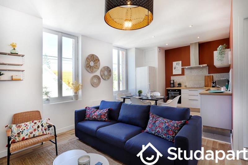 Chambre - 11 m² - 1 pièce