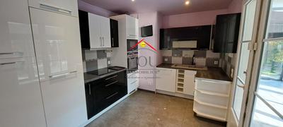 Propriété - 135 m² - 6 pièces