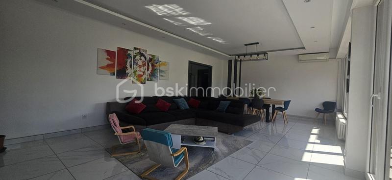 Appartement - 128 m² - 4 pièces