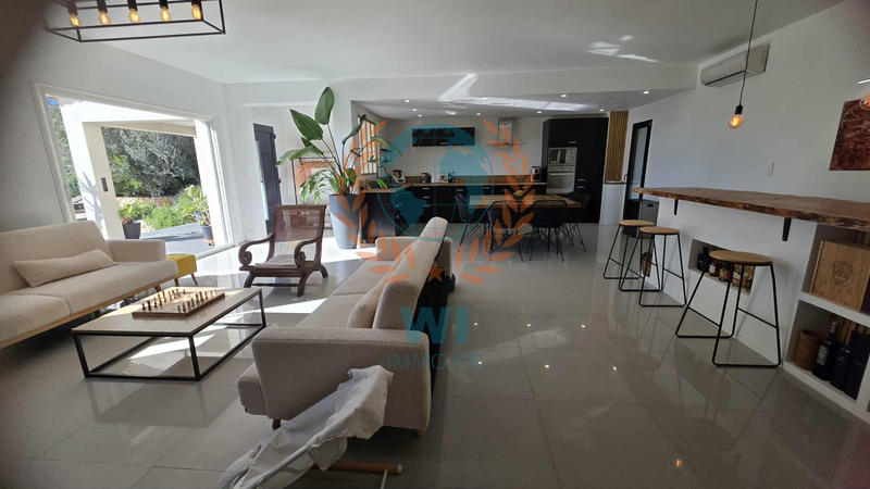 Maison - 150 m² - 6 pièces