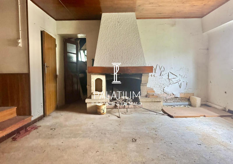 Maison traditionnelle - 90 m² - 4 pièces