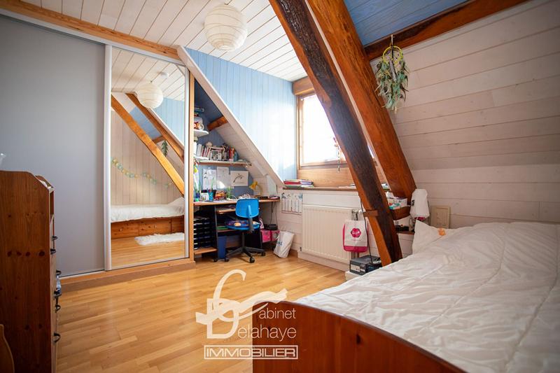 Maison - 186 m² - 8 pièces