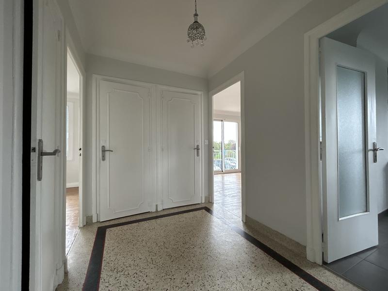 Maison - 94 m² - 4 pièces