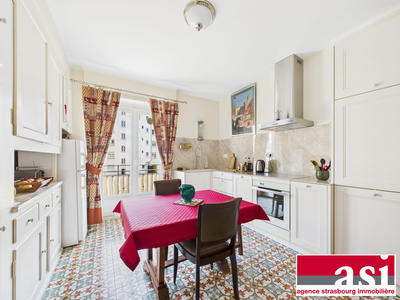 Appartement - 96 m² - 4 pièces