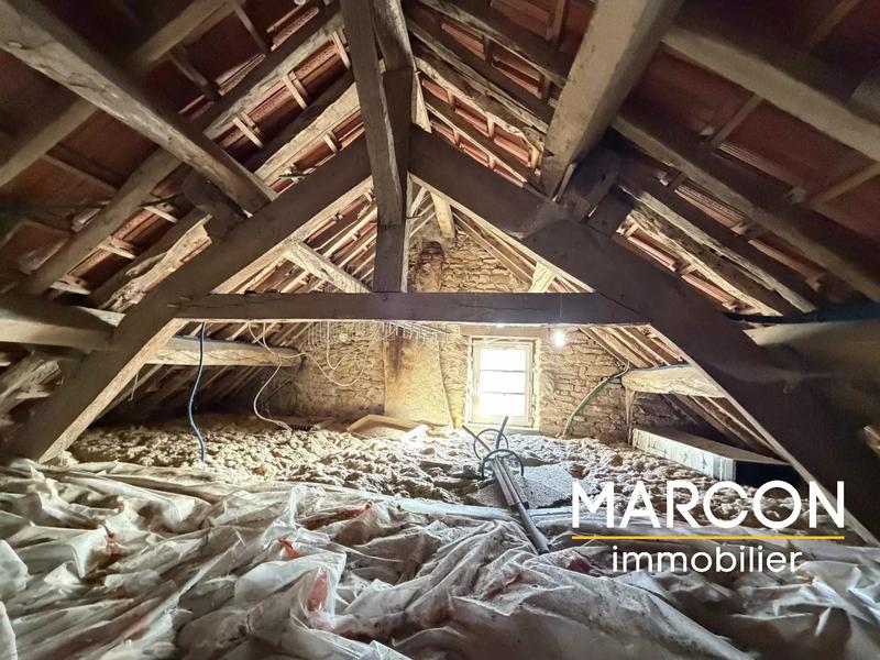 Maison de village - 80 m² - 4 pièces