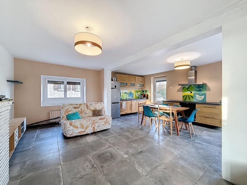 Maison - 107 m² - 5 pièces