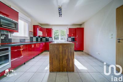 Maison - 140 m² - 6 pièces