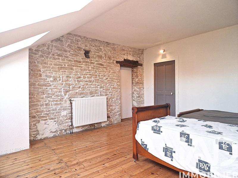 Maison - 162 m² - 6 pièces