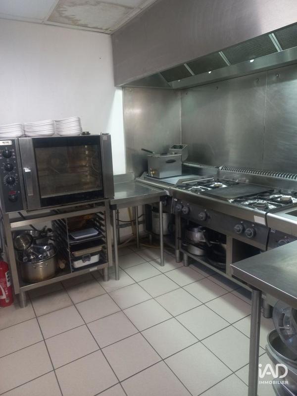 Local commercial - 110 m²