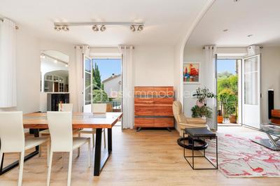 Villa - 166 m² - 6 pièces