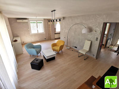 Maison - 109 m² - 6 pièces