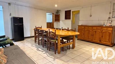 Maison - 170 m² - 7 pièces